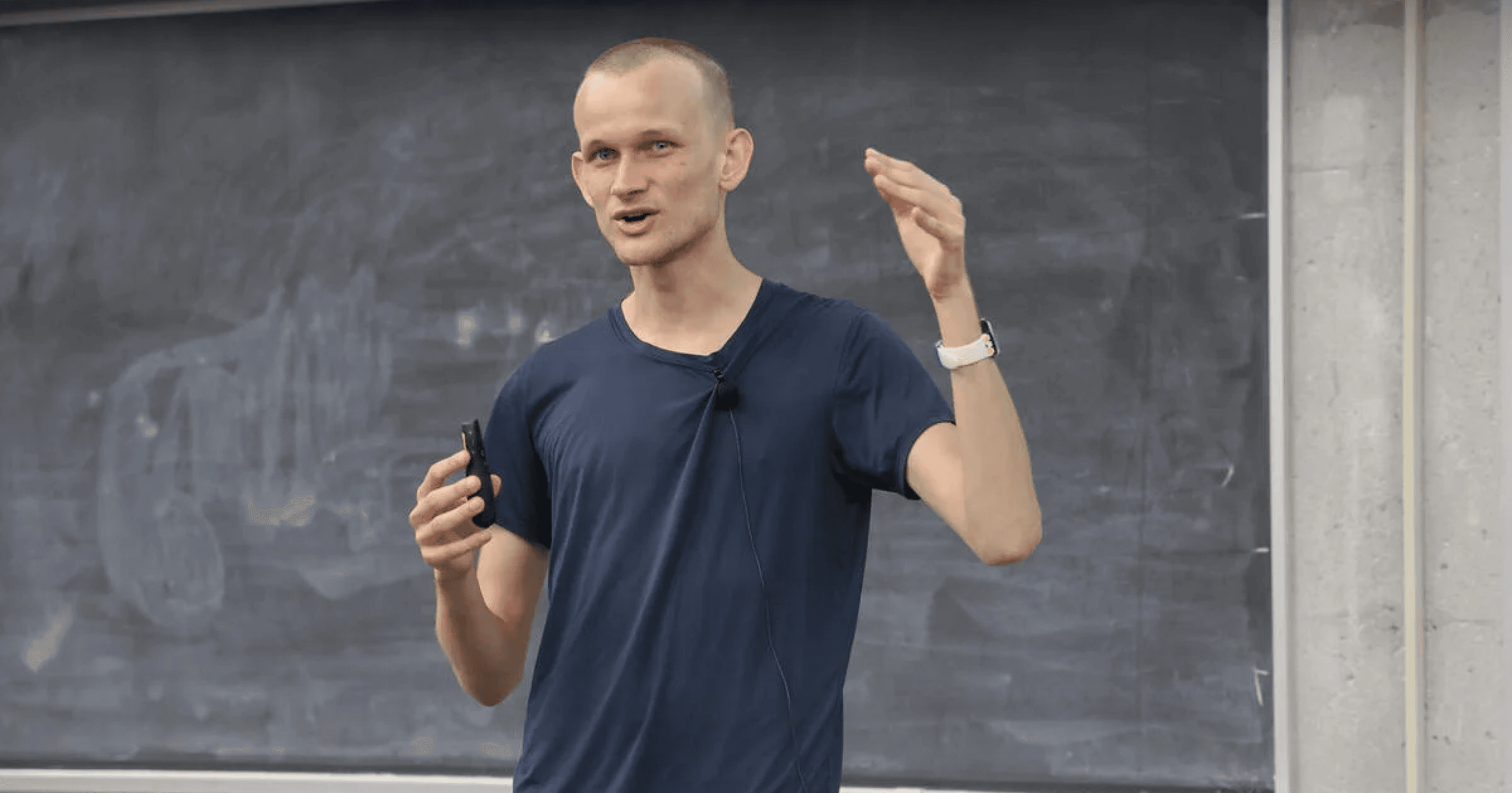 以太坊聯合創辦人 Vitalik Buterin 推動以太坊網路對 51% 攻擊自動應對，減少社交壓力，並提議增加輕客戶端及量子抗性。V 神 EthCC 演講重點整理！以太坊要如何自動化對抗 51% 攻擊？