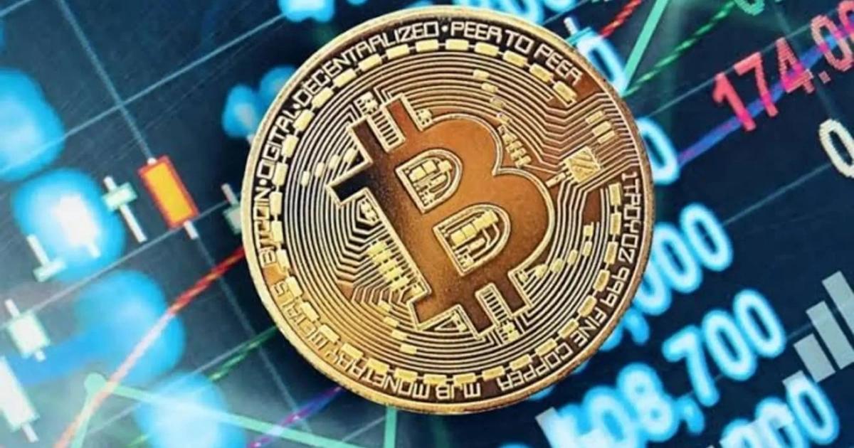 比特幣V反彈重回8.3萬鎂!CPI今晚公佈,市場會給出方向嗎