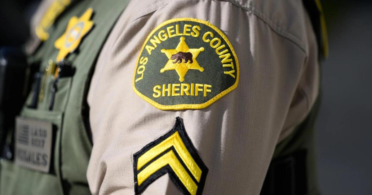 設局勒索、假逮捕!前洛杉磯縣警副警長協助加密詐騙犯,遭判5年監禁