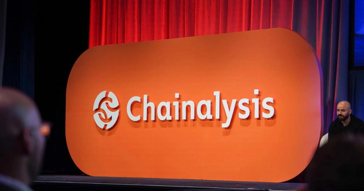 跨國打擊暗網犯罪!Chainalysis燈塔行動標記超7700個可疑加密帳戶|Chainalysis 攜手跨國執法機構發起燈塔行動,鎖定暗網金流並標記逾 7,700 個涉及非法影像的加密帳戶。
