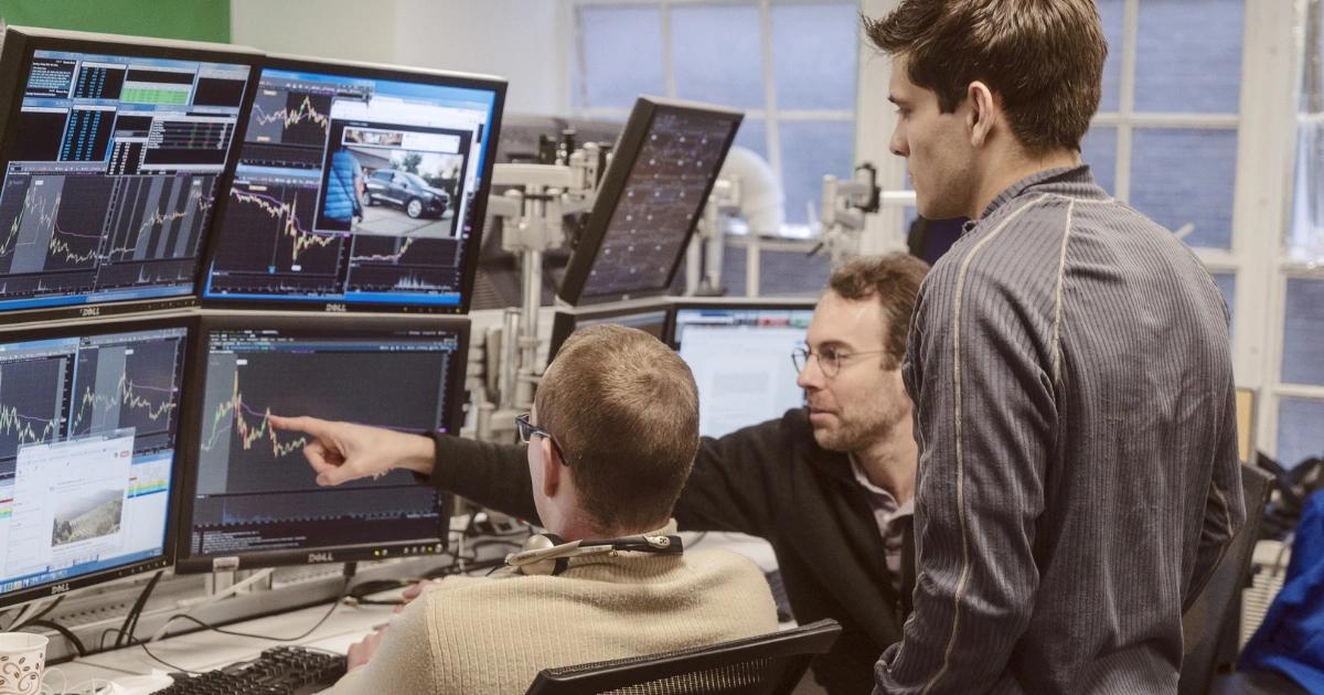 138天歸零!他靠20萬本金挑戰全職當沖,最後因按到5張聯鈞下課