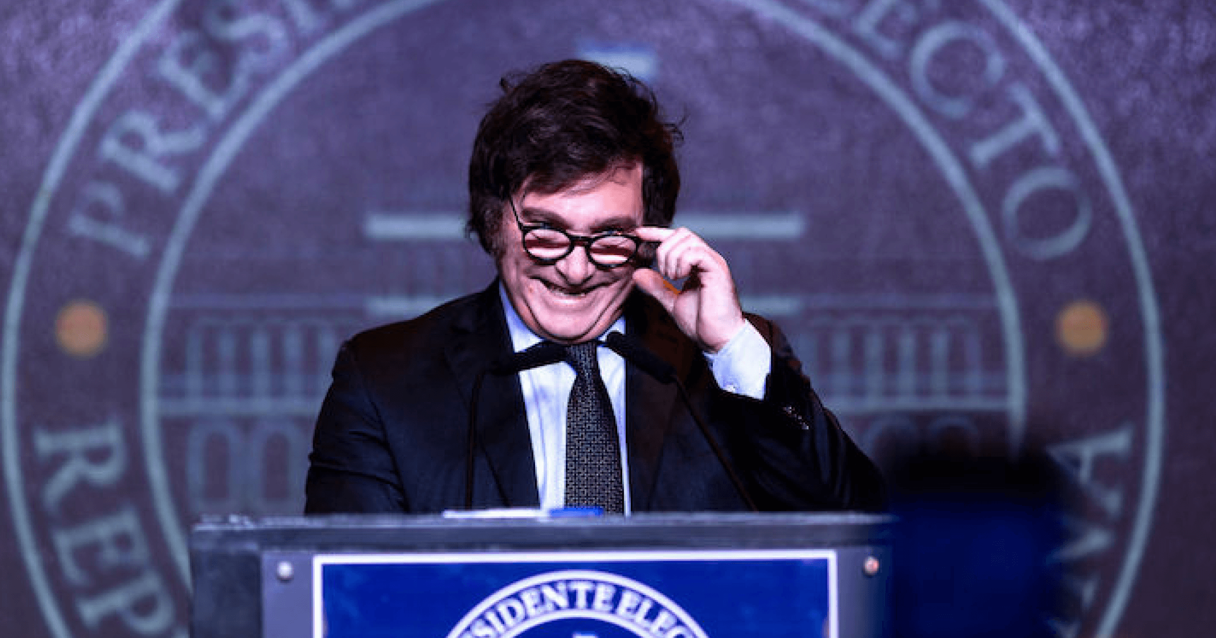 近日,極右翼經濟學家哈維爾·米萊 (Javier Milei)在阿根廷總統決選中獲勝,不僅打算在上任後大幅削減社福和各項津貼開支,還揚言要「下猛藥」挽救經濟困局。 比特幣狂粉當選!阿根廷新總統要「關央行」救經濟,會變成第二個薩爾瓦多嗎?