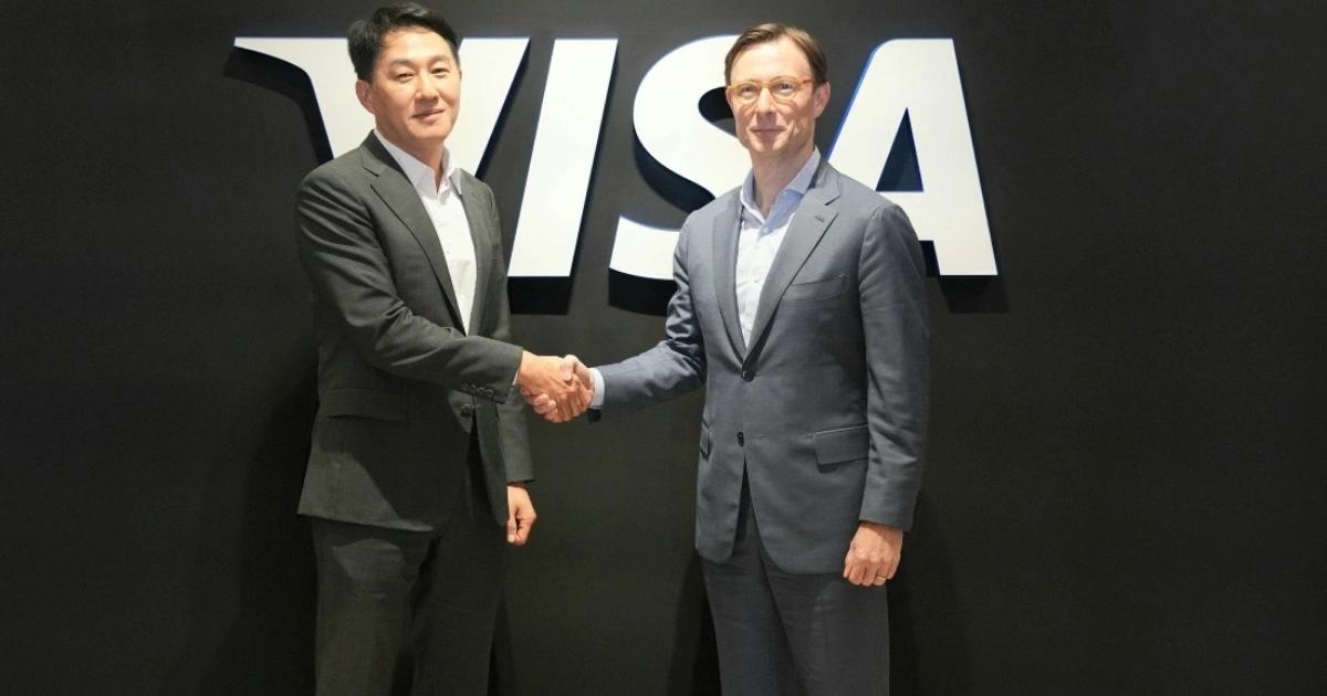 看準韓國1600萬加密用戶!Visa攜Upbit母公司探索穩定幣、AI支付平台|支付巨頭 Visa 擴大亞洲加密貨幣版圖,攜手韓國交易所 Upbit 營運商,共同開發穩定幣與 AI 支付服務。