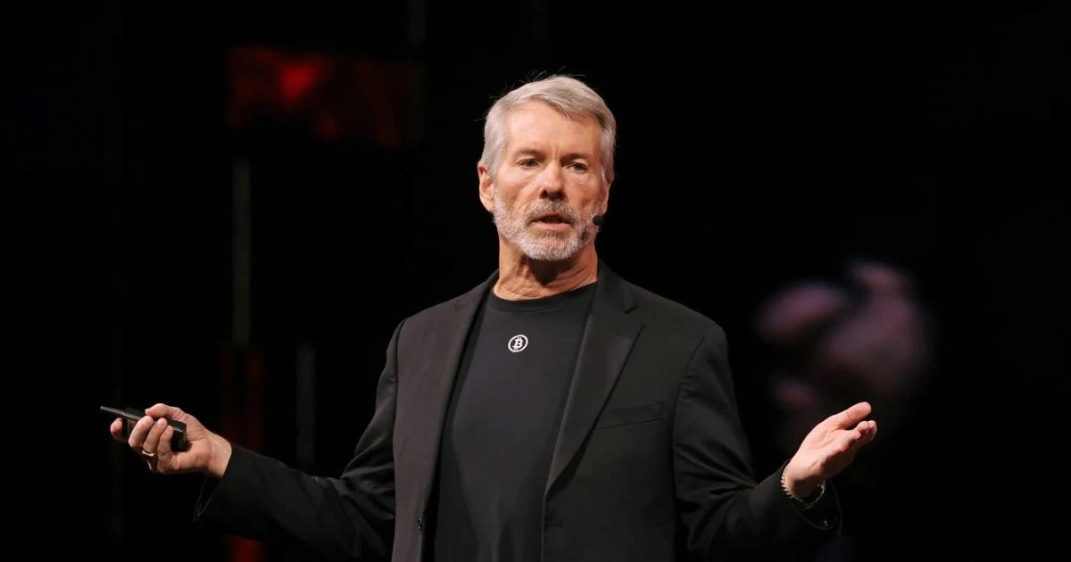 比特幣暴跌拖累!Strategy Q4淨損124億美元,加密概念股集體遭殃