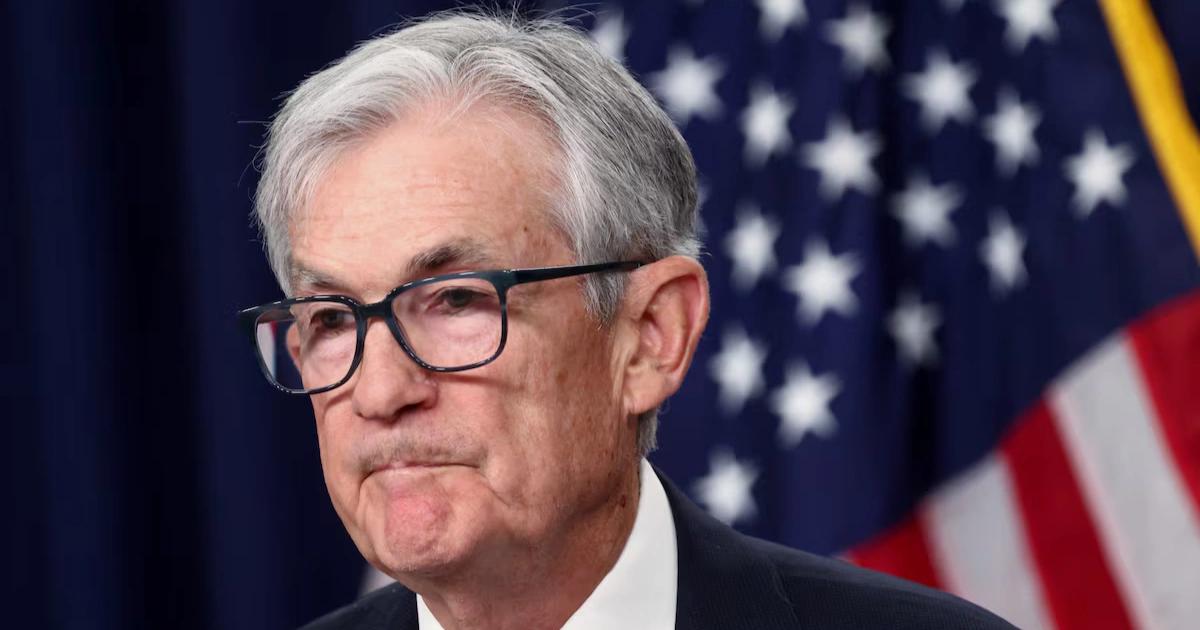 聯準會利率不變!鮑爾:中東局勢恐推升通膨、GDP預估上修至2.4%