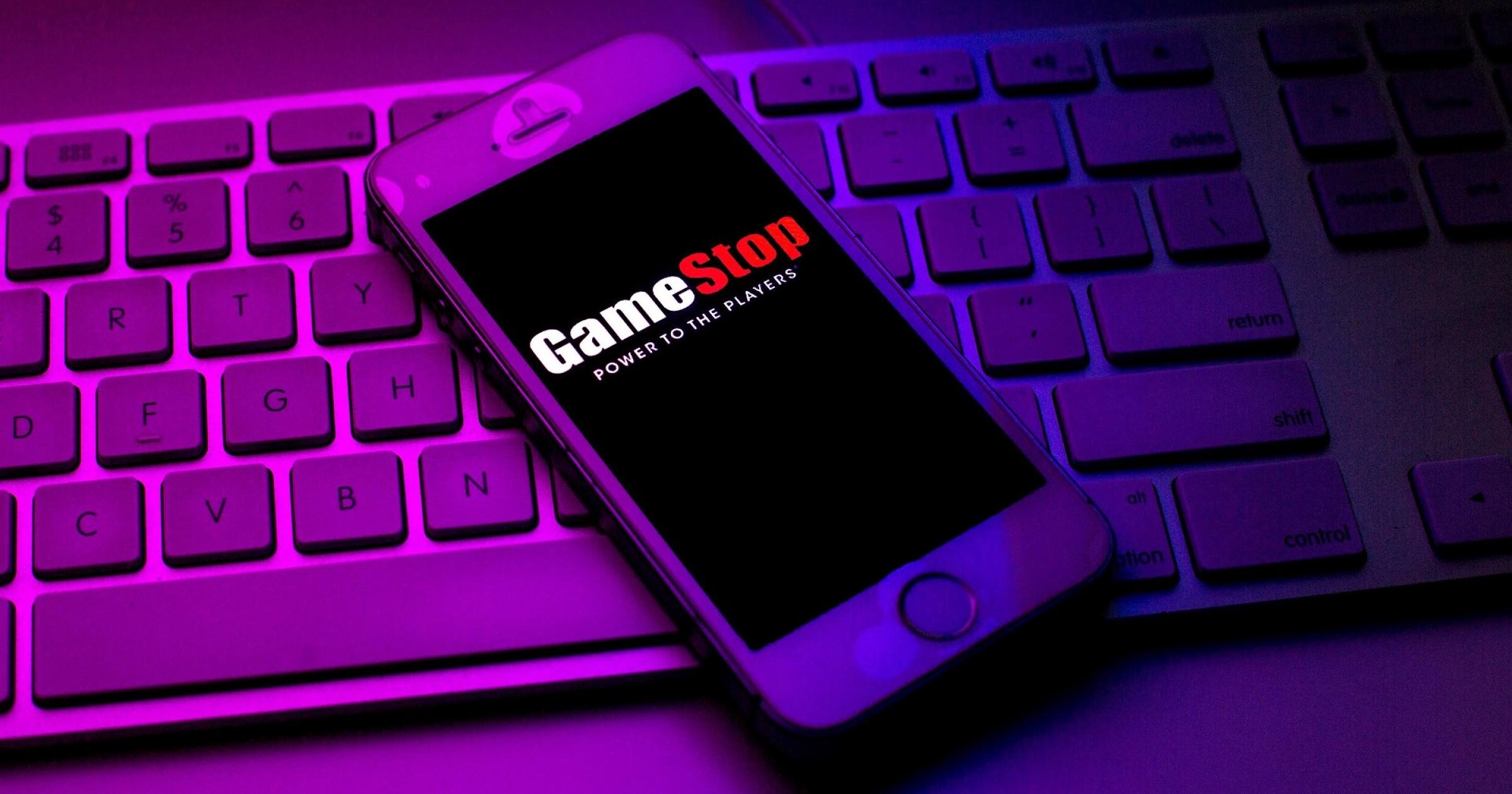 在以太幣下跌了近 70%,NFT 銷售額急劇下降的寒冬時刻,GameStop 選擇推出他的 NFT 市場,這會是最佳時機嗎?無畏加密寒冬!Gamestop 推出 NFT 市場